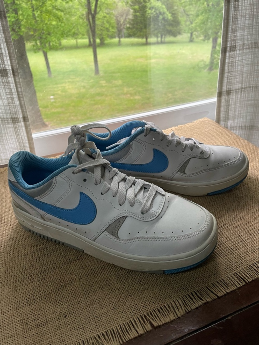 Nike women’s gamma force